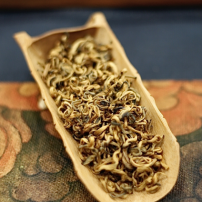 批发云南红茶 大叶滇红茶蜜香金芽工夫红茶 蜜香金丝凤庆滇红茶叶