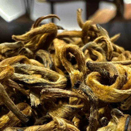 批发云南红茶 大叶滇红茶蜜香金芽工夫红茶 蜜香金丝凤庆滇红茶叶图2