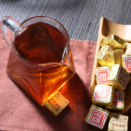 云南普洱茶 2003年制陈年普洱小方砖熟茶 500克檟字迷你小沱茶图2